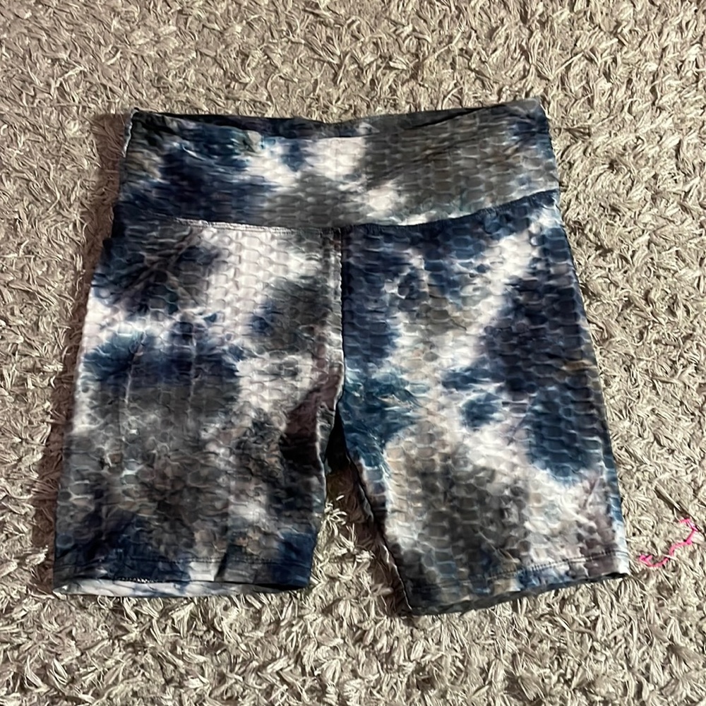 XL Blue/Gray/White biker shorts